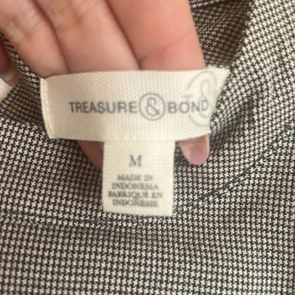 NWT Treasure & Bond Long Sleeve Blouse - Picture 3 of 13
